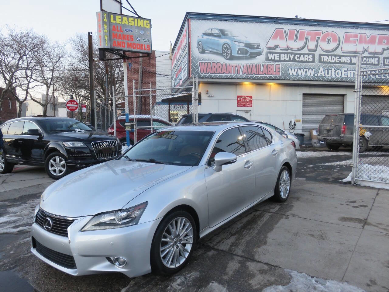 Used 2013 Lexus GS 350 image 2