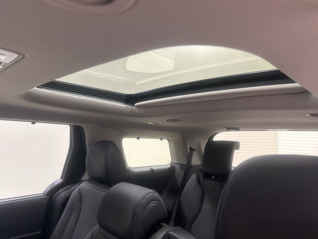New 2026 Kia Carnival SX w/ SX Dark Edition Package image 25