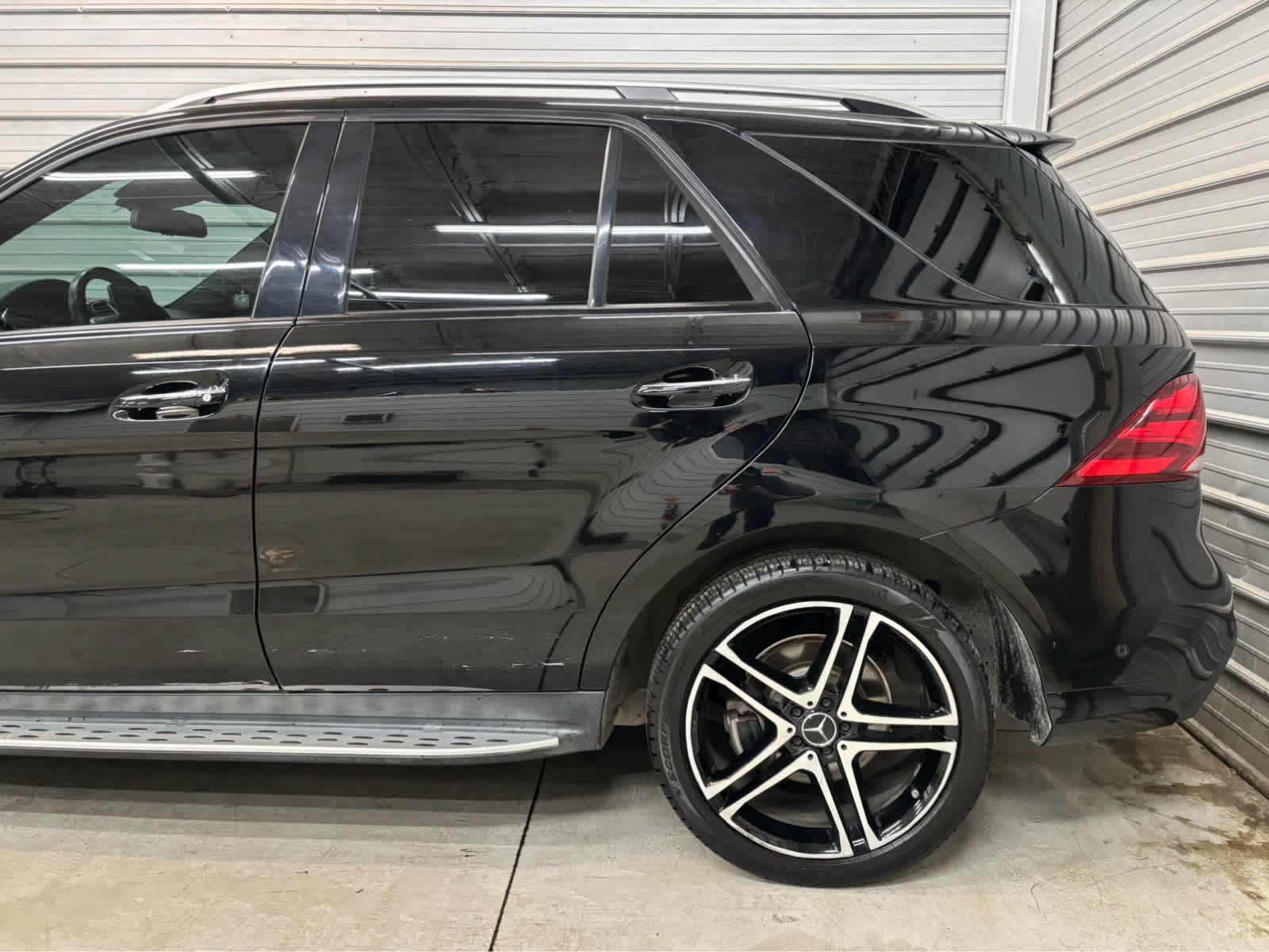 Used 2019 Mercedes-Benz GLE 43 AMG 4MATIC image 5