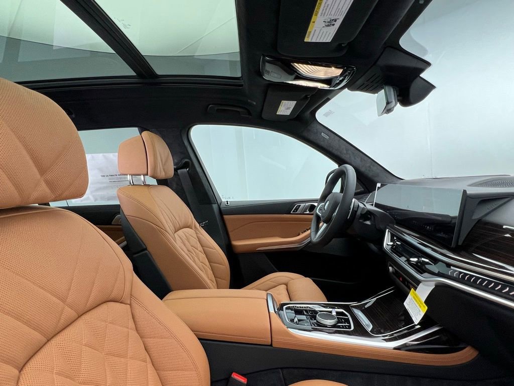 New 2026 BMW X7 xDrive40i w/ M Sport Package image 6
