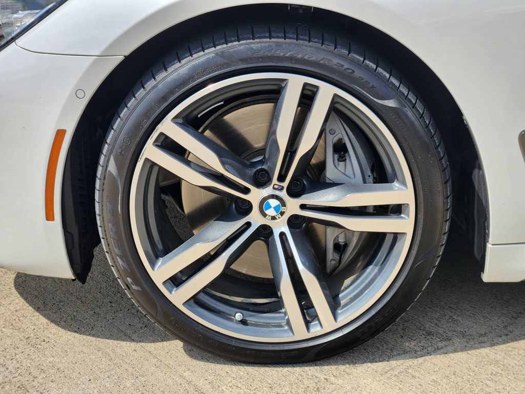 Used 2019 BMW 750i w/ M Sport Package RWD image 10