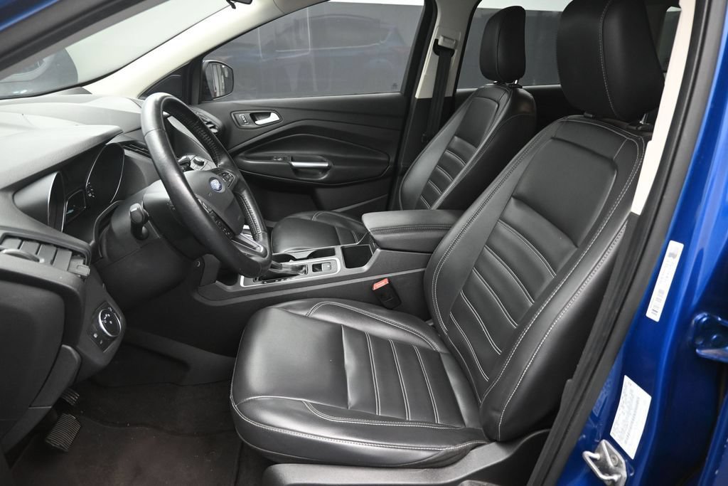 Used 2019 Ford Escape SEL FWD image 18