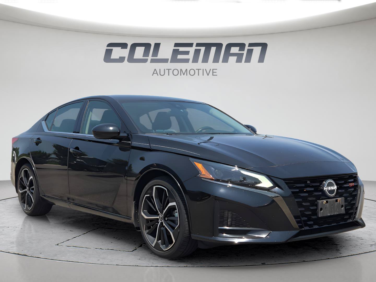 Used 2023 Nissan Altima 2.5 SR FWD image 5