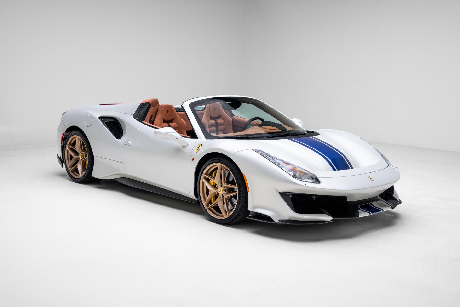 Used 2020 Ferrari 488 Pista image 11