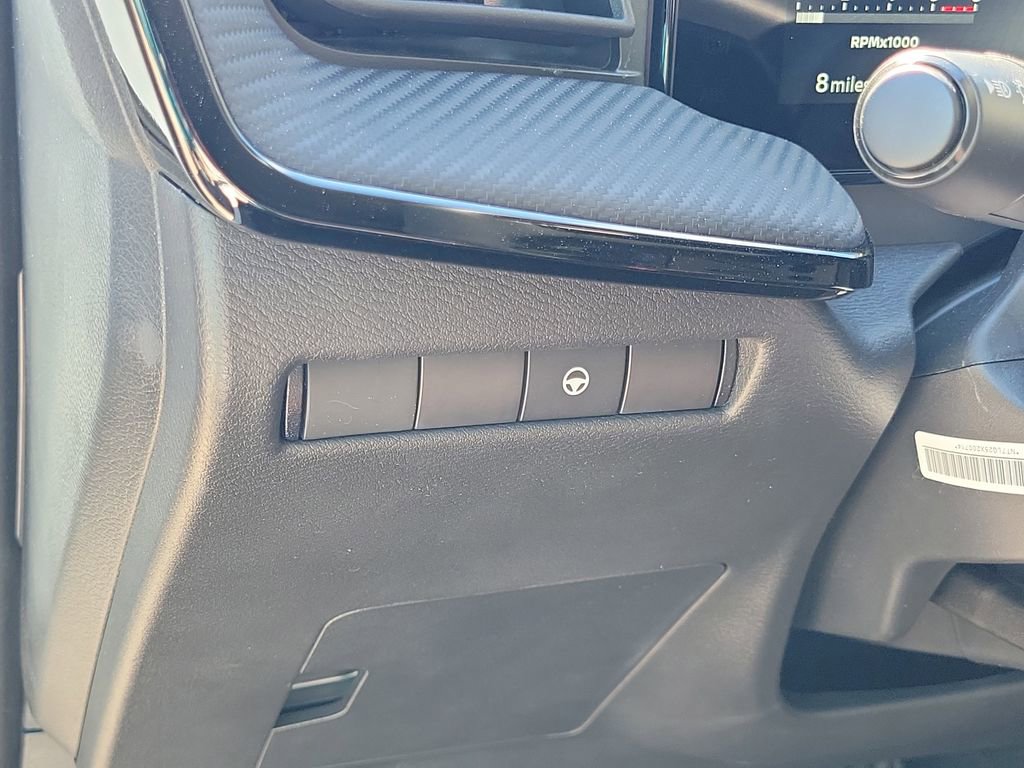 New 2026 Nissan Kicks SR w/ Cold Weather Package image 25