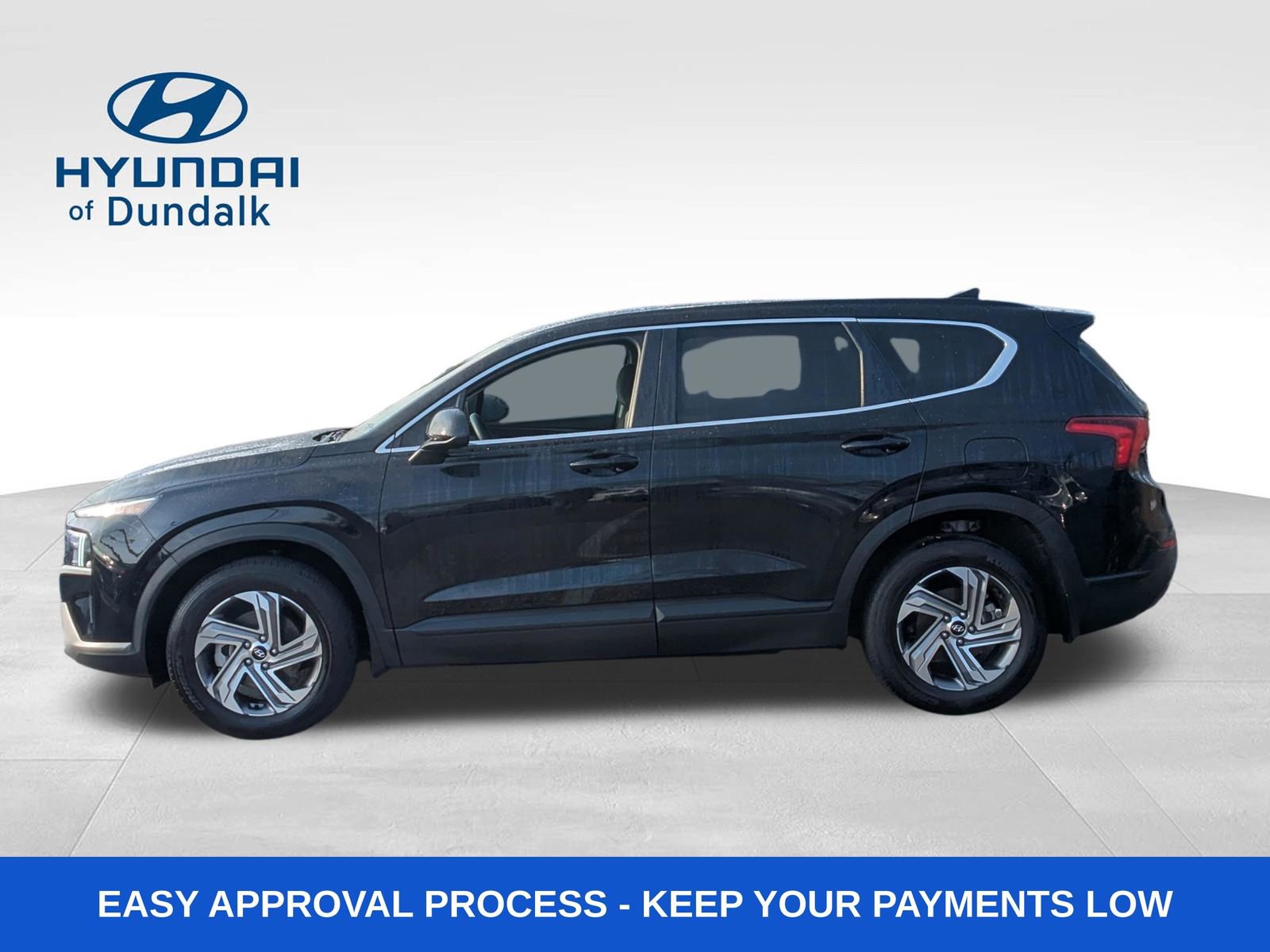 Used 2023 Hyundai Santa Fe SE image 2