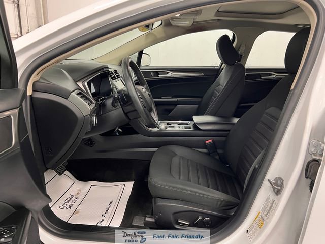 Used 2020 Ford Fusion SE image 23