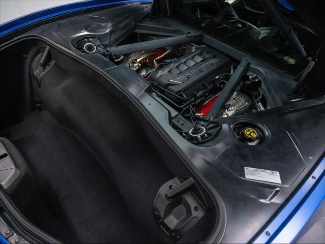 Used 2020 Chevrolet Corvette Stingray Premium Cpe w/ 3LT Preferred Equipment Group image 11