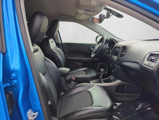 Used 2018 Jeep Compass Latitude w/ Popular Equipment Group FWD image 24