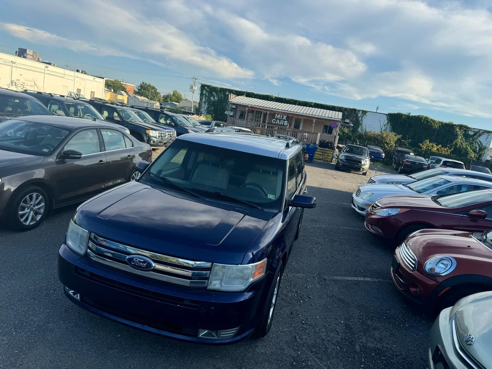 Used 2011 Ford Flex SEL w/ Rapid Spec Order Code FWD image 37