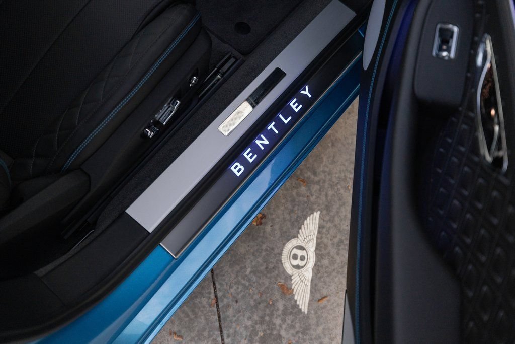 Certified 2022 Bentley Continental GT AWD/4WD image 38