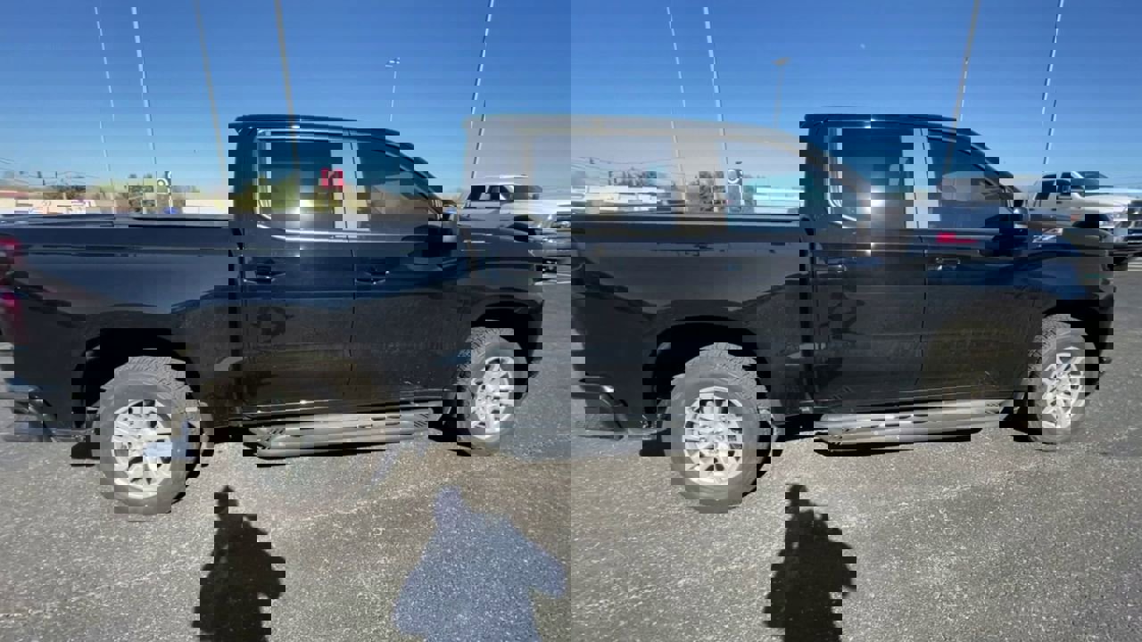 Used 2022 Chevrolet Silverado 1500 RST image 8