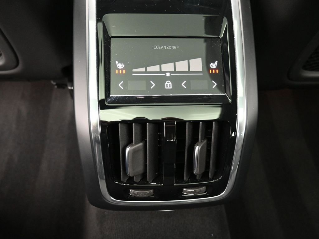 Used 2023 Volvo S90 B6 Ultimate w/ Protection Package Premier image 21