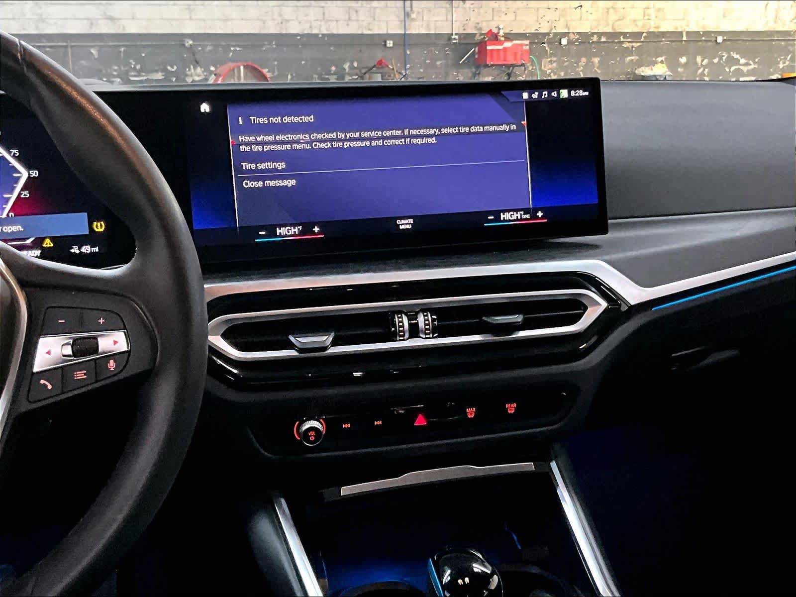 Used 2023 BMW i4 eDrive35 w/ Premium Package image 8