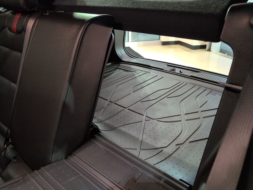 Used 2025 Chevrolet Trax RS w/ Driver Confidence Package image 30