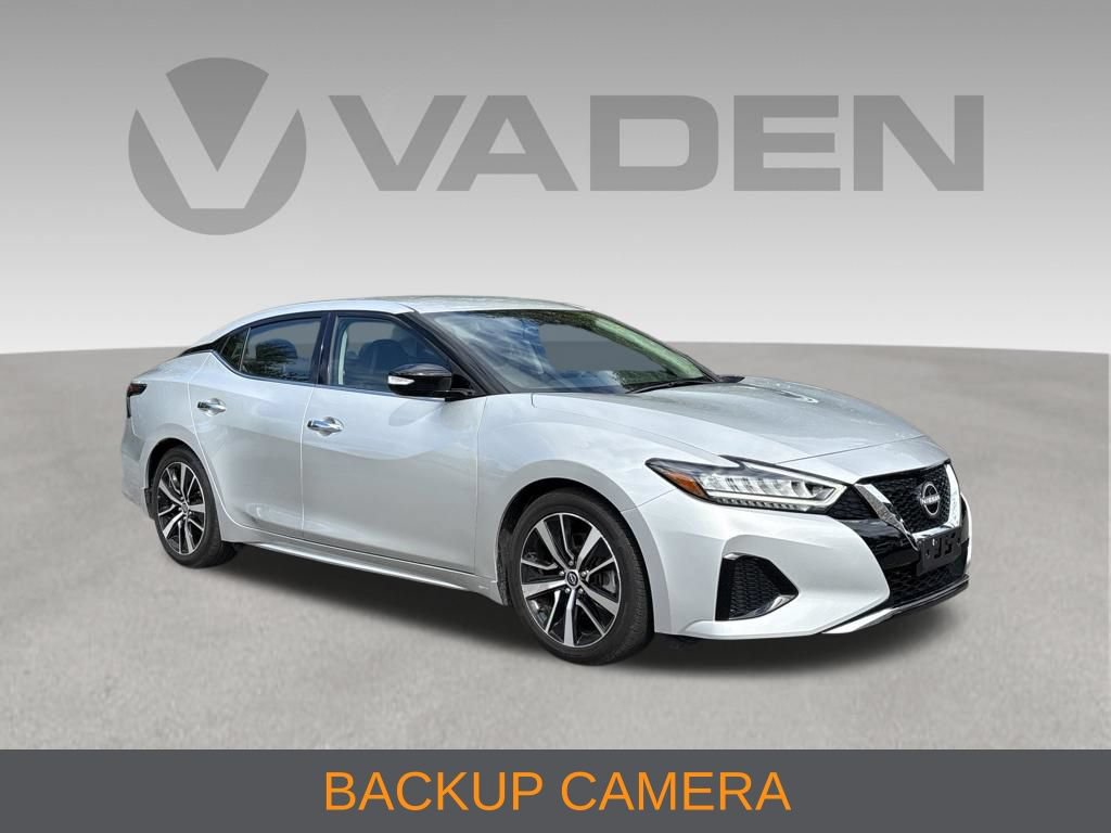Used 2023 Nissan Maxima SV w/ Floor Mat Group FWD image 3