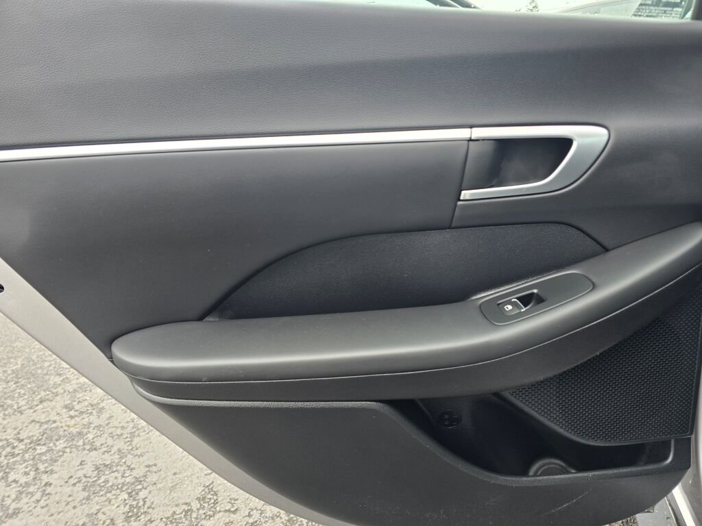 Used 2021 Hyundai Sonata Blue image 20