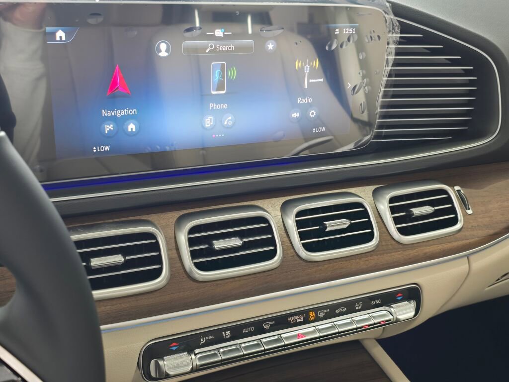 New 2026 Mercedes-Benz GLE 350 4MATIC image 13