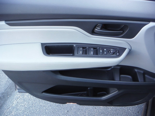 Used 2019 Honda Odyssey LX image 10