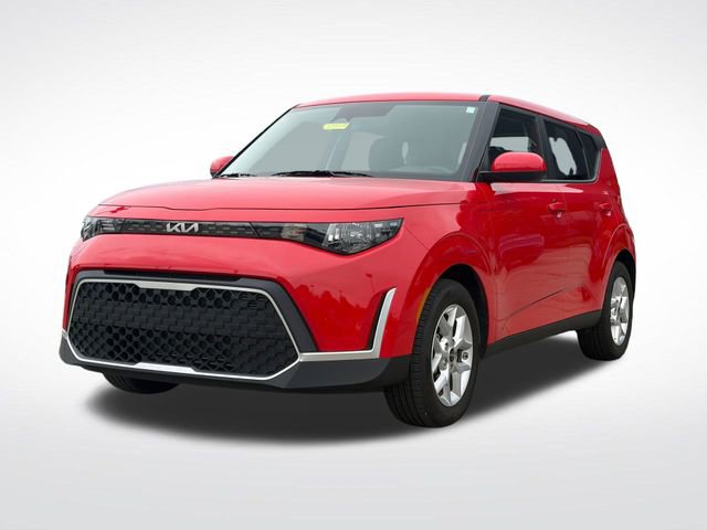 Used 2025 Kia Soul LX w/ LX Technology Package FWD image 17