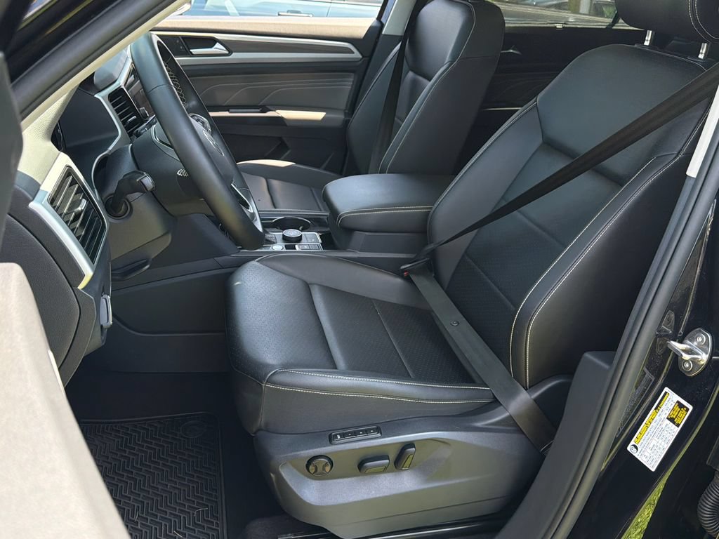 Certified 2023 Volkswagen Atlas SEL AWD/4WD image 30