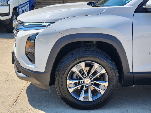 Used 2026 Chevrolet Equinox LT FWD image 15