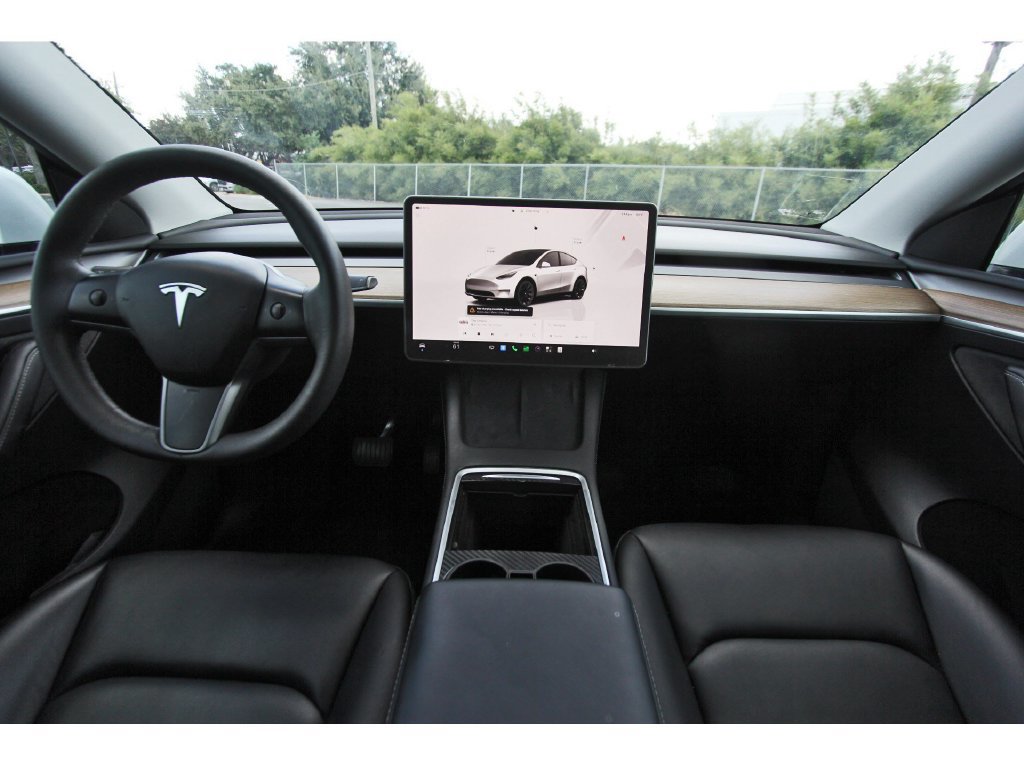 Used 2023 Tesla Model Y Long Range AWD/4WD image 10