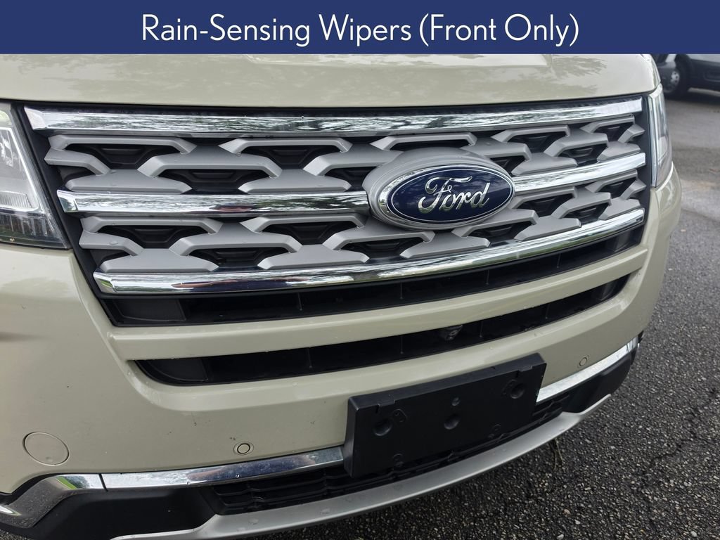 Used 2018 Ford Explorer Limited w/ Equipment Group 301A AWD/4WD image 14