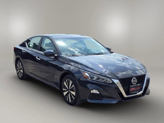 Used 2021 Nissan Altima 2.5 SV FWD image 3