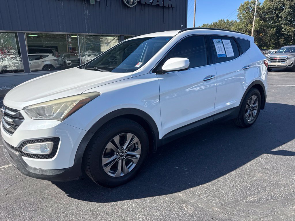 Used 2016 Hyundai Santa Fe Sport w/ Option Group 02 FWD image 4