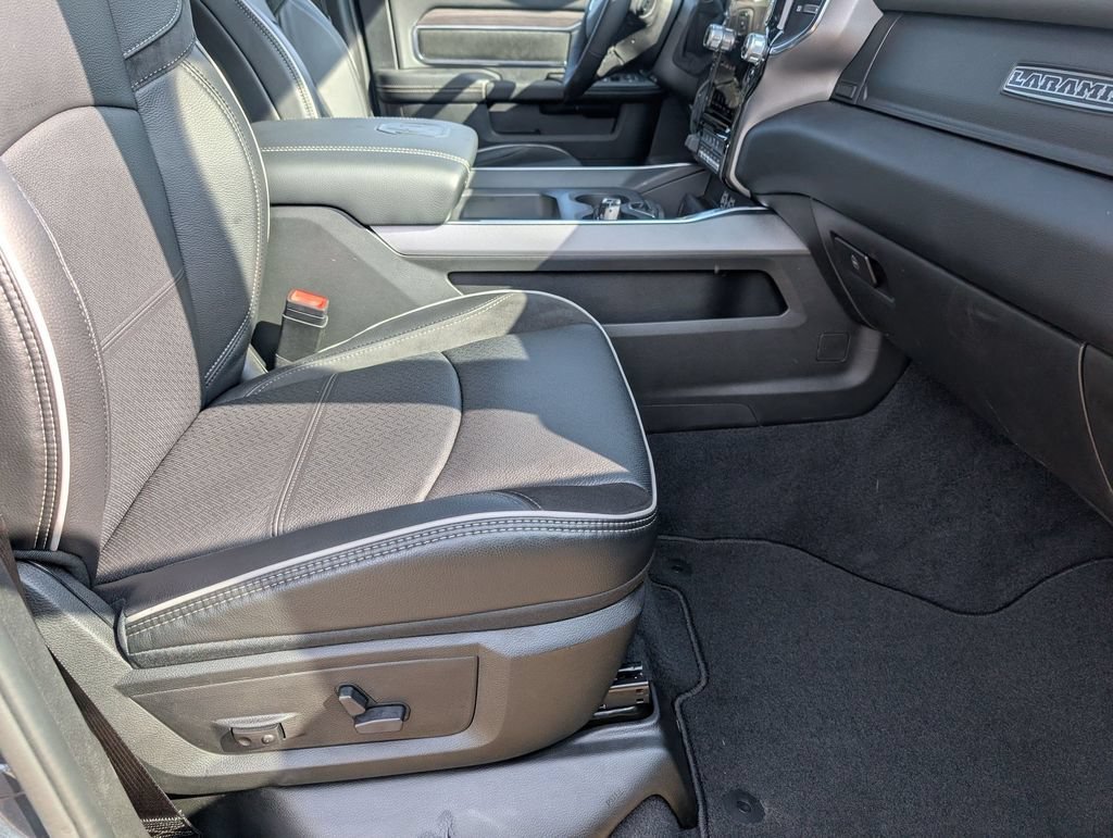 New 2026 RAM 3500 Laramie w/ Night Edition AWD/4WD image 31