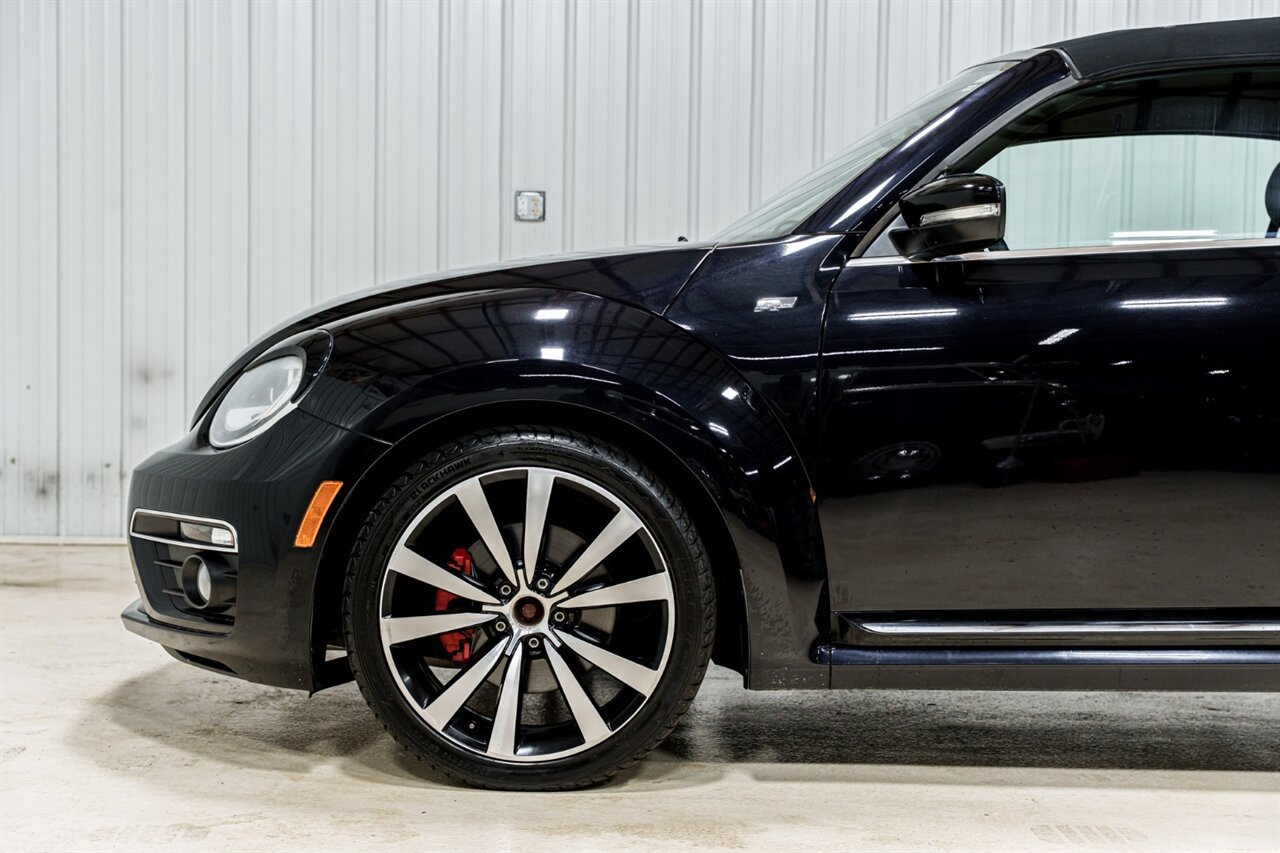 Used 2014 Volkswagen Beetle R-Line FWD image 3
