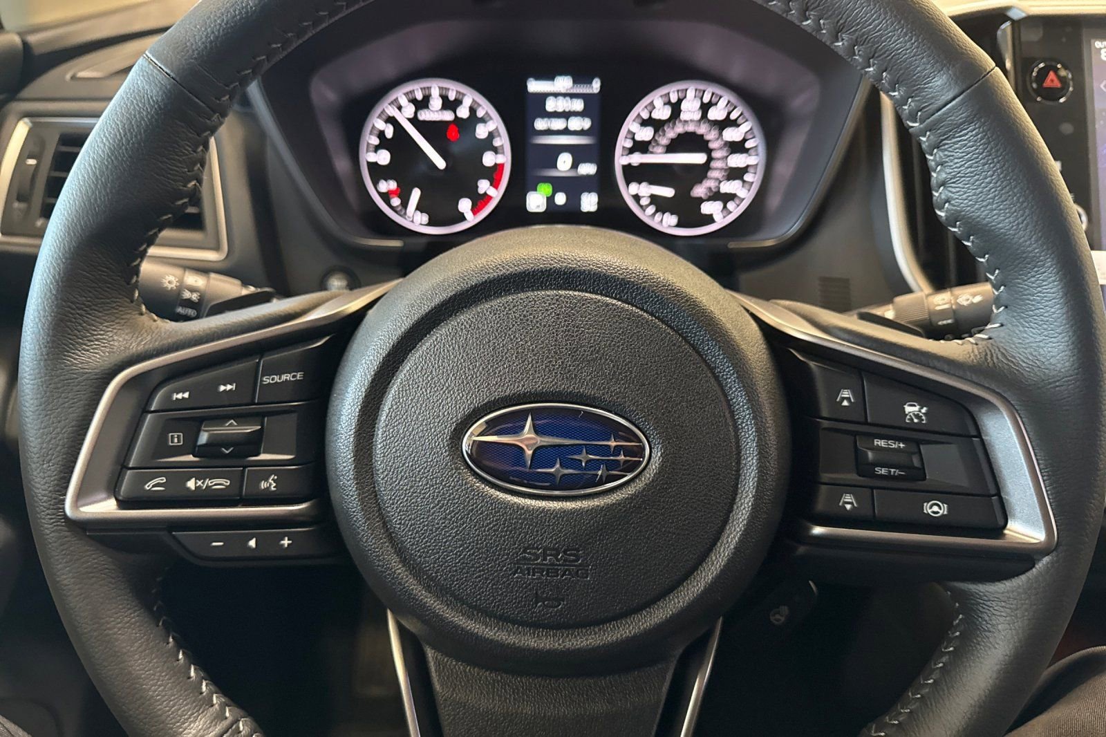 New 2026 Subaru Ascent Limited w/ Popular Package #2 image 24