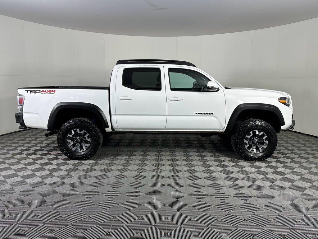 Used 2023 Toyota Tacoma TRD Off-Road image 21