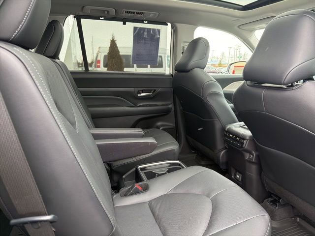 Certified 2024 Toyota Grand Highlander Limited image 40