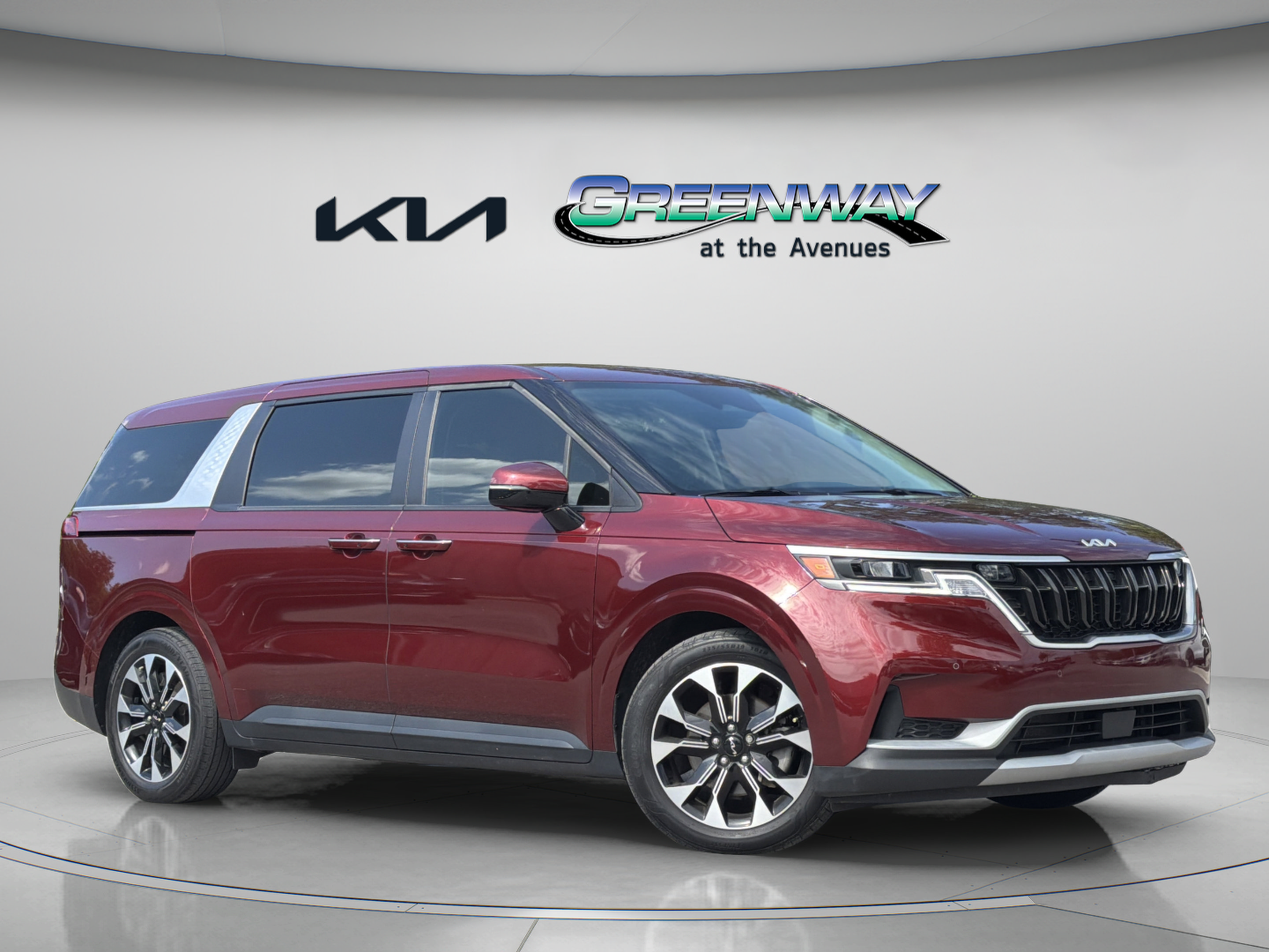 Certified 2024 Kia Carnival EX