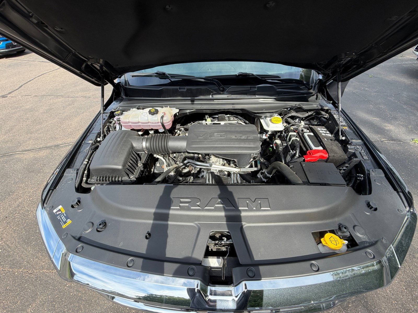 Used 2025 RAM 1500 Big Horn AWD/4WD image 49