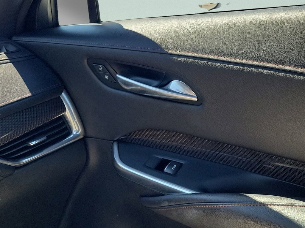 Used 2021 Cadillac XT4 Sport image 16