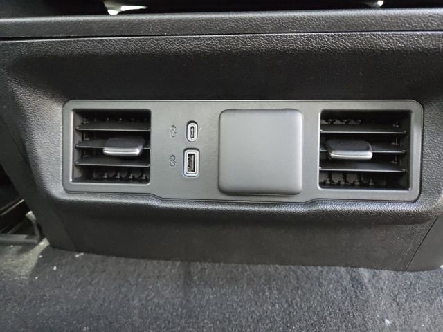 New 2026 GMC Sierra 1500 Elevation image 13