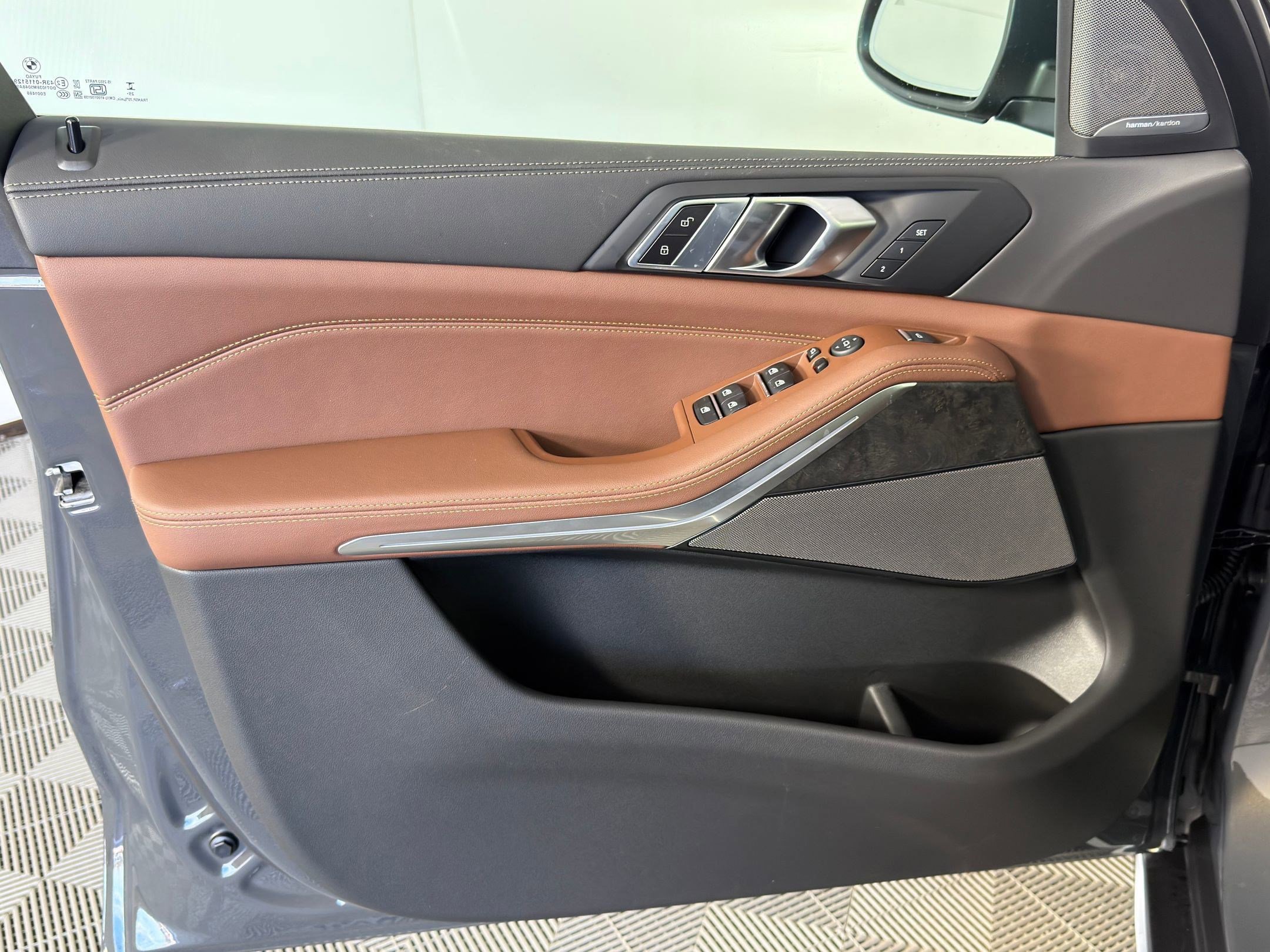 Used 2026 BMW X5 sDrive40i w/ Premium Package RWD image 10