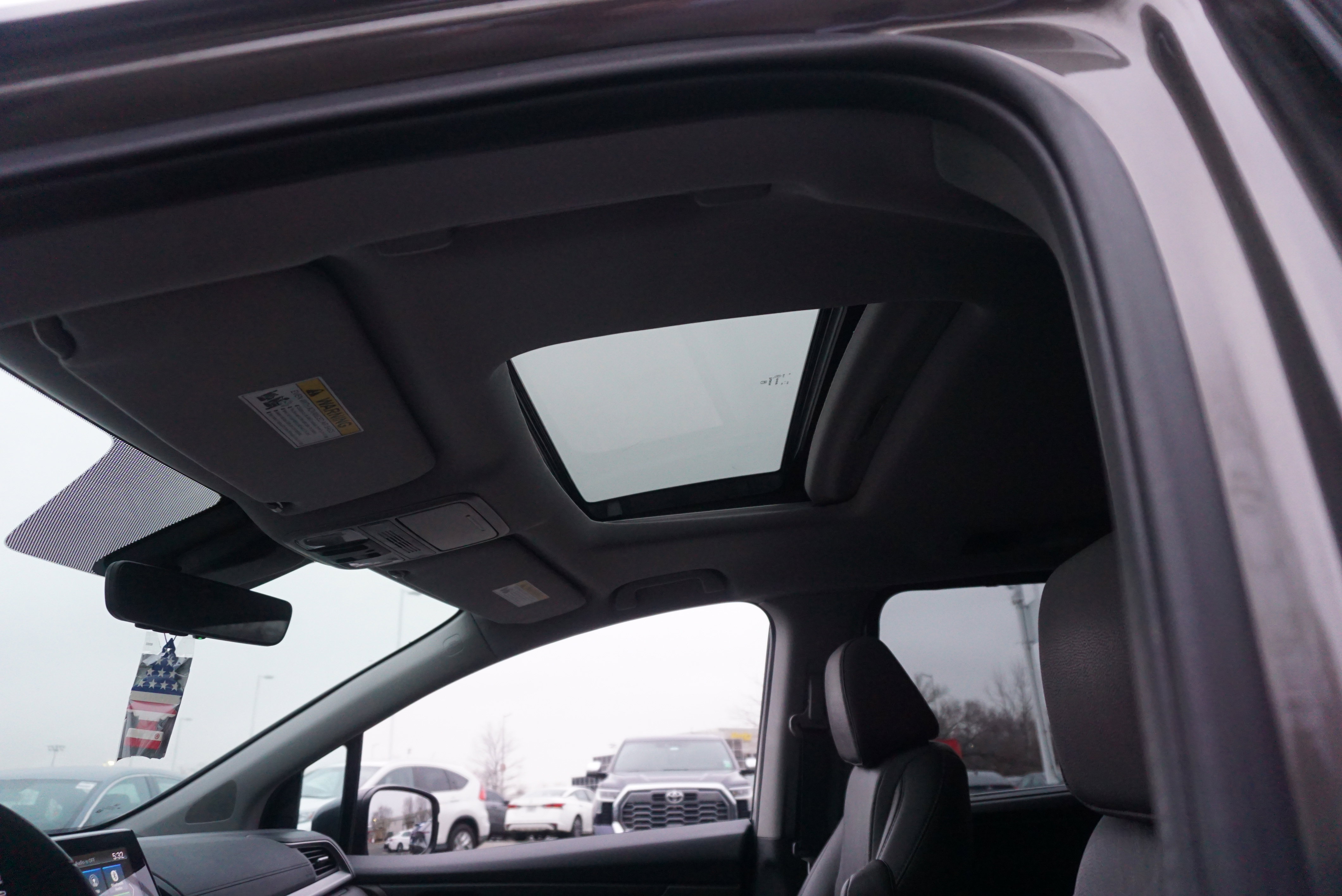 Used 2019 Honda Odyssey EX-L image 8