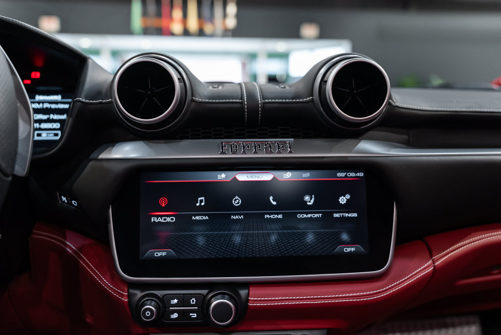 Certified 2022 Ferrari Portofino M RWD image 36