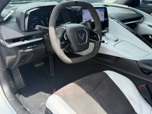 Used 2021 Chevrolet Corvette Stingray Preferred Conv w/ Z51 Performance Package RWD image 11