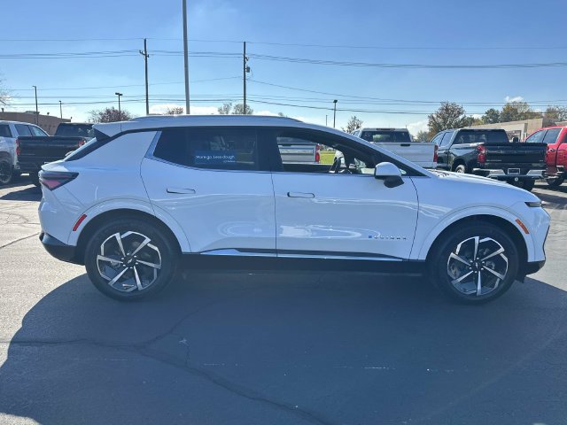 Certified 2024 Chevrolet Equinox EV LT FWD image 8