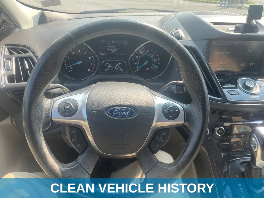 Used 2014 Ford Escape Titanium AWD/4WD image 3