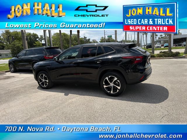 Used 2026 Chevrolet Trax RS FWD image 6