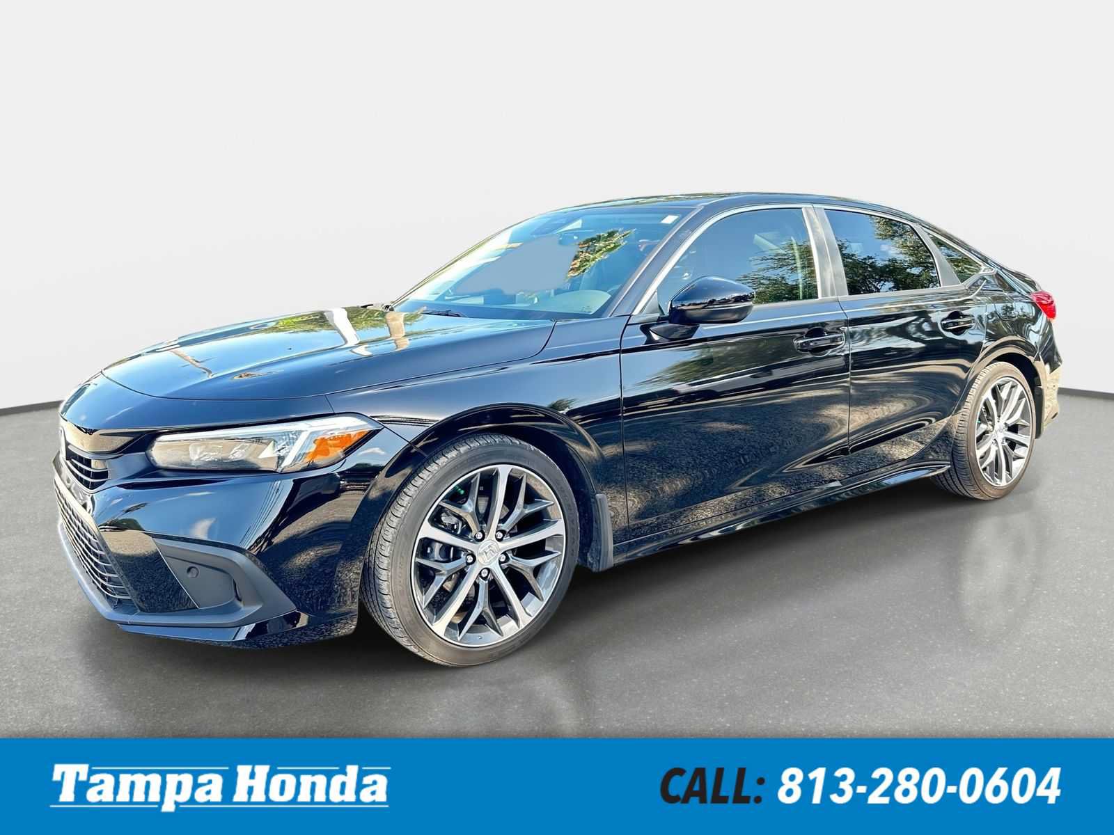 Used 2024 Honda Civic Touring image 1
