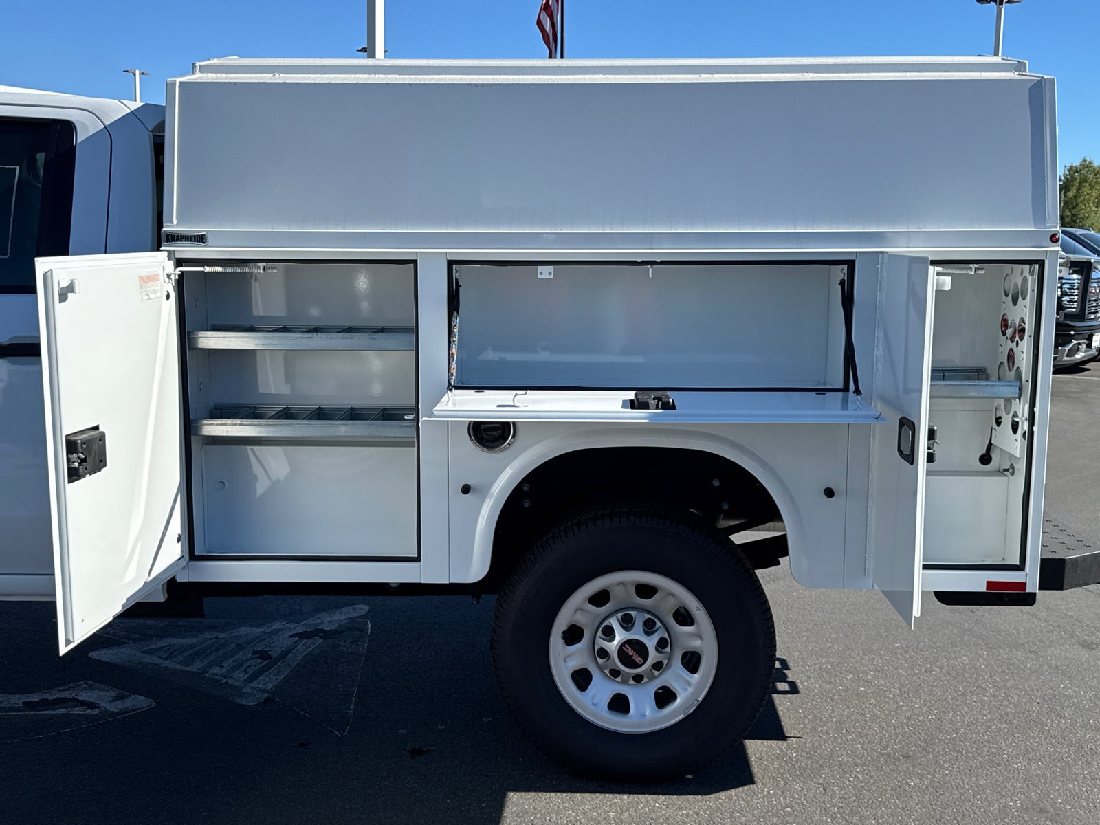 New 2024 GMC Sierra 3500 Pro w/ Fleet Convenience Package RWD image 13
