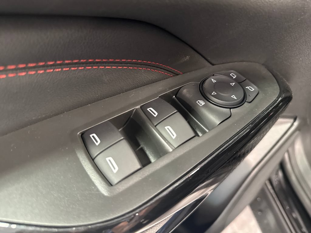 New 2026 Chevrolet Trax RS w/ Driver Confidence Package FWD image 32