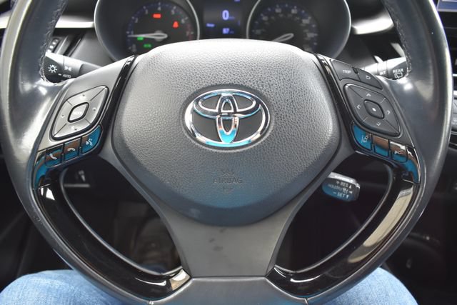 Used 2019 Toyota C-HR XLE FWD image 19
